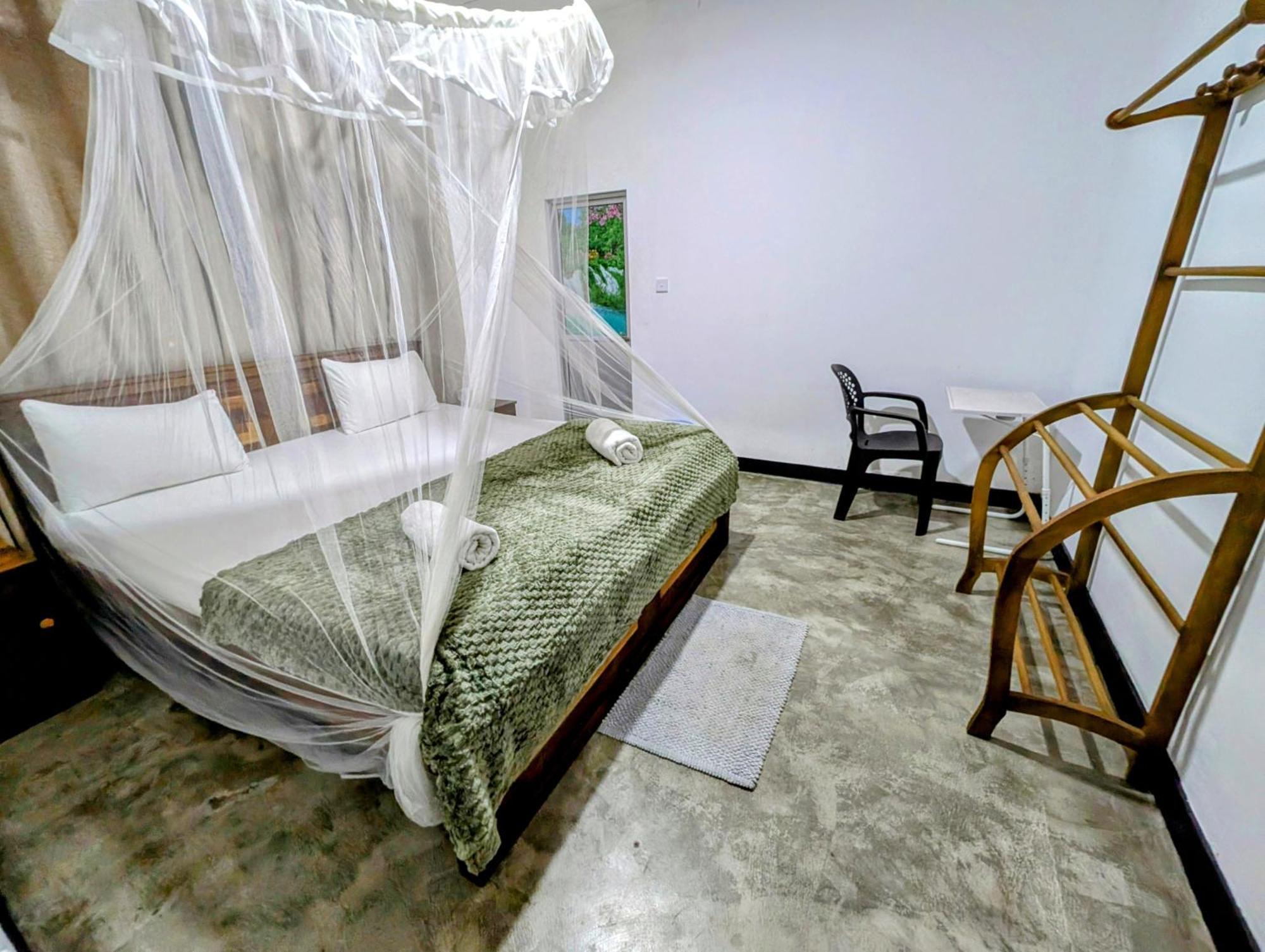 Costels Mirissa Hostel Kültér fotó
