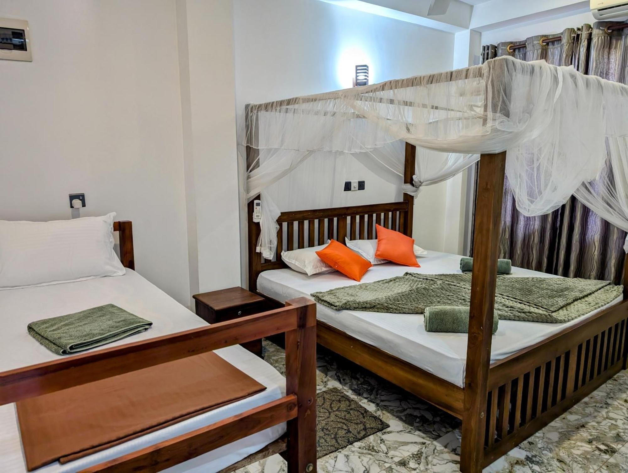 Costels Mirissa Hostel Kültér fotó